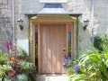 modern-oak-entrance-in-garden