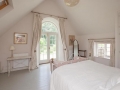 grade-2-listed-building-white-bedroom