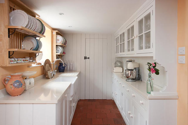 kitchen-white-pantry